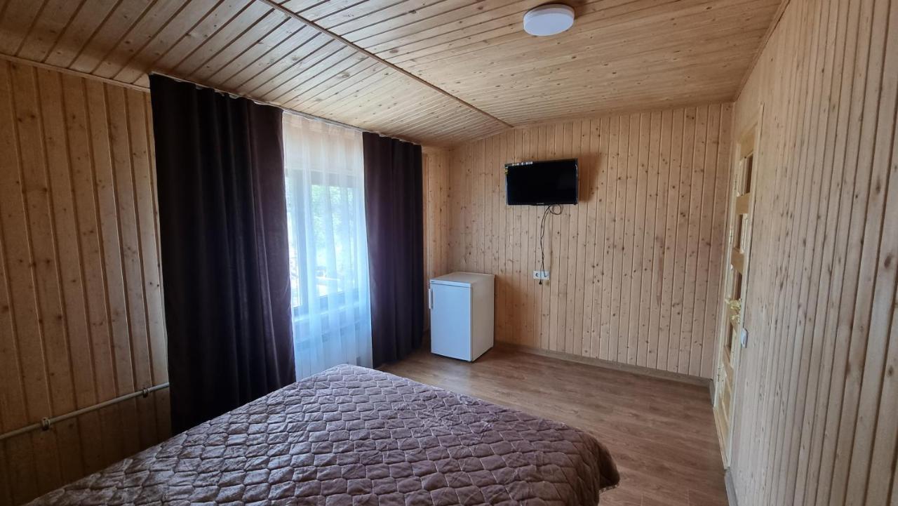 Villa Paraiso Karpaty Tesnitska Eksteriør bilde