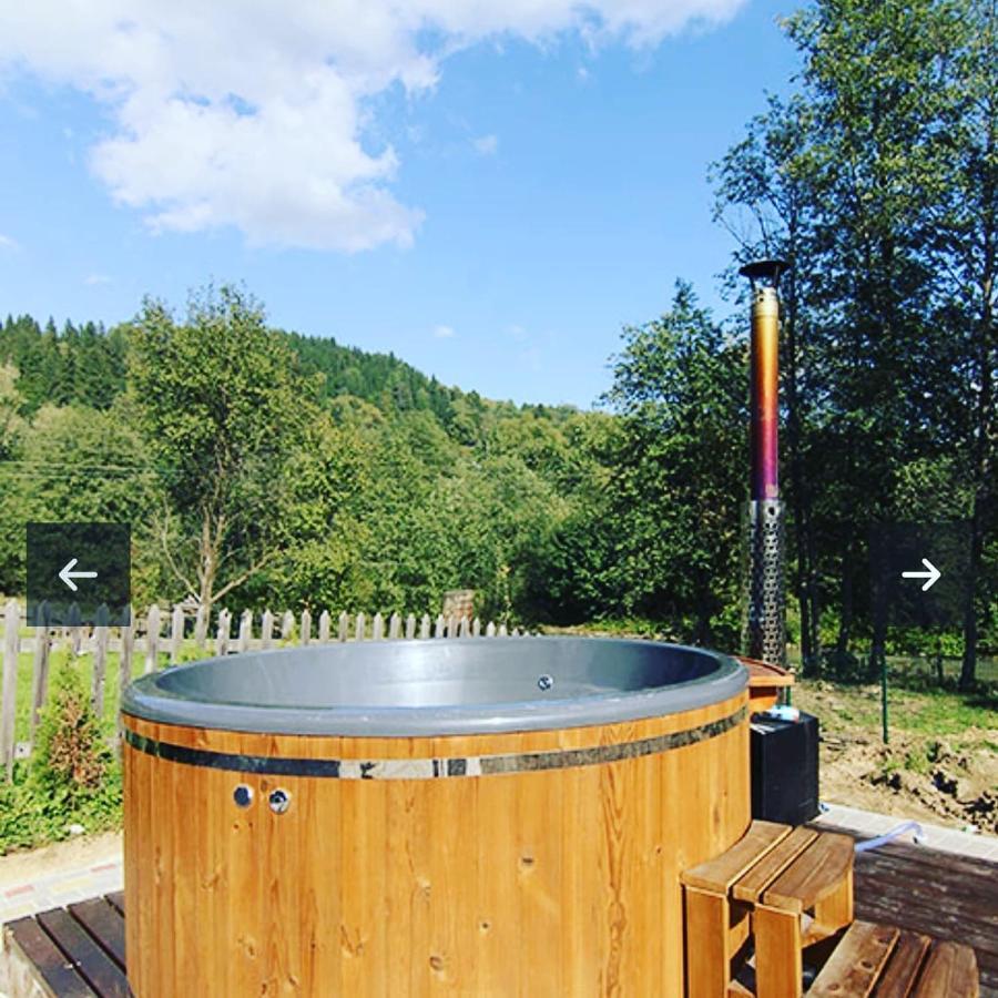 Villa Paraiso Karpaty Tesnitska Eksteriør bilde